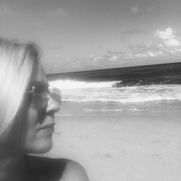 Meet your Posher, Cathy - Picture 1 of 1